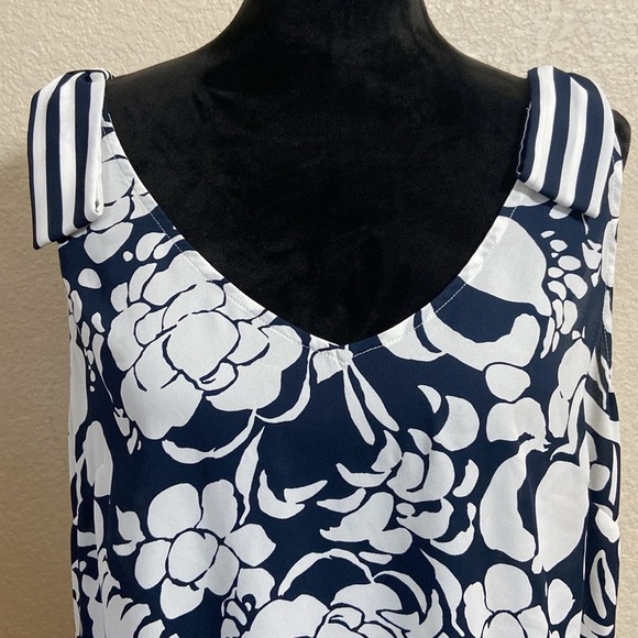 CABI  Women's Top - Picture 2 of 9